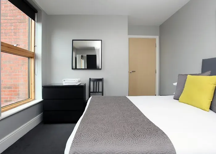 The City Warehouse Aparthotel